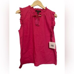 😍💕NWT Ellen Tracy Women’s size L sleeveless blouse💕